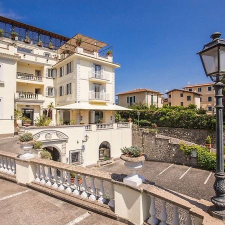 Hotel Castel Vecchio Castel Gandolfo Exteriör bild