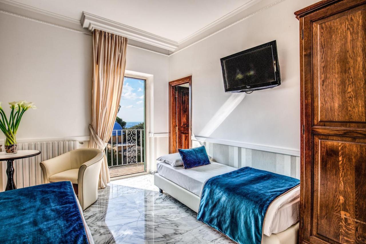 Hotel Castel Vecchio Castel Gandolfo Exteriör bild